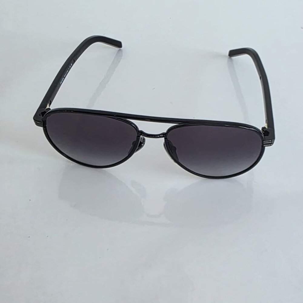 PRADA SUNGLASSES!!! - Picture 10 of 16